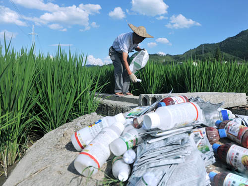 安徽農(nóng)村開(kāi)展有毒有害垃圾回收工作，成果喜人